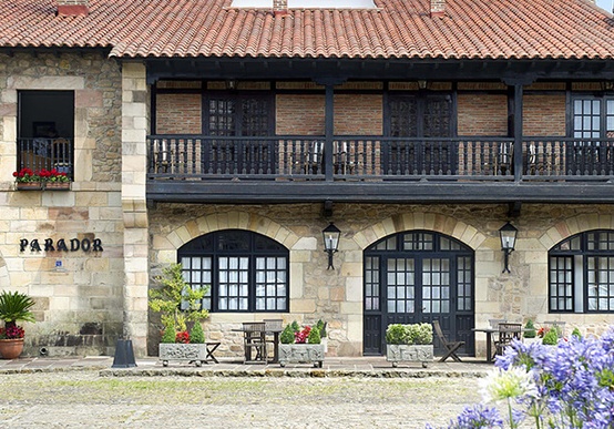 Paradores-Reise: Küsten-Jakobsweg durch das Grüne Spanien