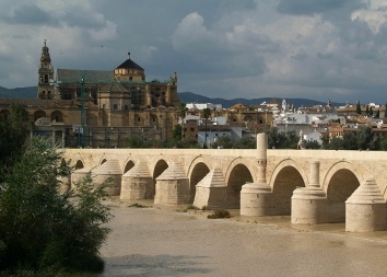 Tag 5 l Von Jaén nach Córdoba – Auf den Spuren des Kalifats (150km) l Parador von Córdoba